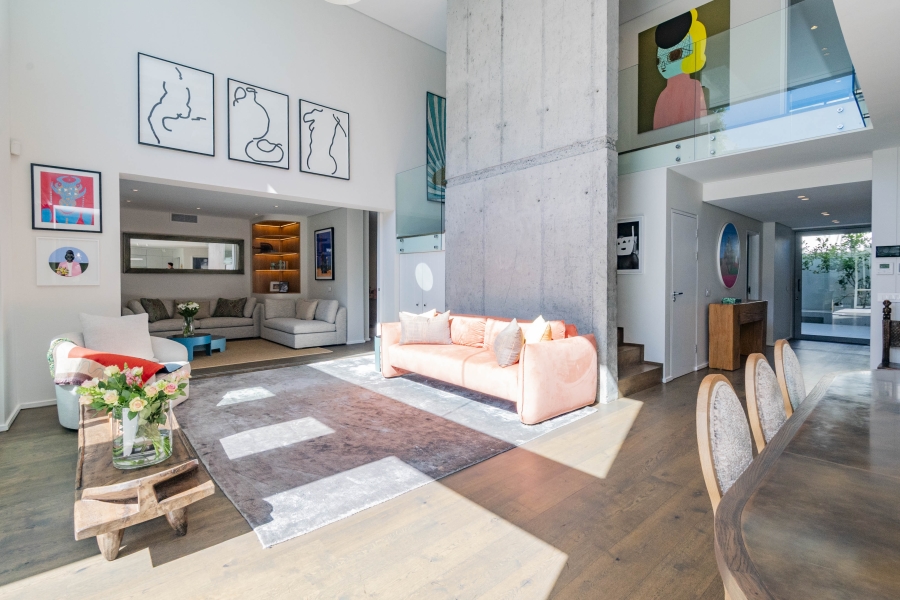 4 Bedroom Property for Sale in Fresnaye Western Cape